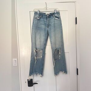 Free People Mid Rise Jeans. Size 25